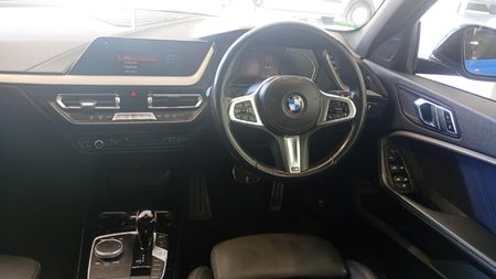 2020-BMW-1-Series-118i-M-Sport_7