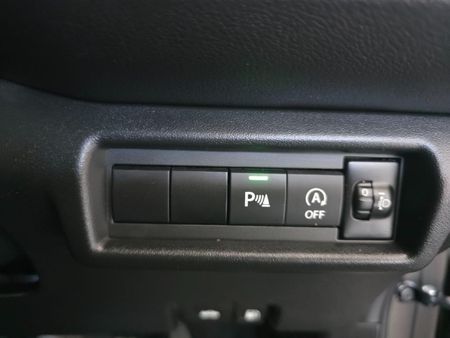 2024-Suzuki-Swift-12-GL-Auto_14