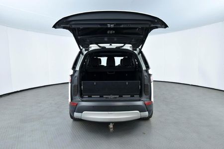 2020-Land-Rover-Discovery-30-TD6-HSE_27