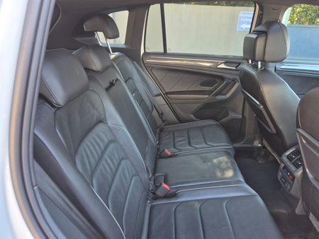2020-Volkswagen-Tiguan-20-TDI-Highline-4Motion-Auto_9