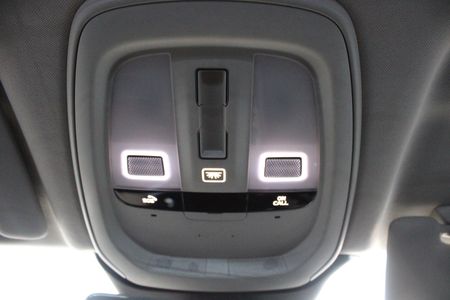 2022-Volvo-XC60-T8-Twin-Engine-Inscription-AWD_13