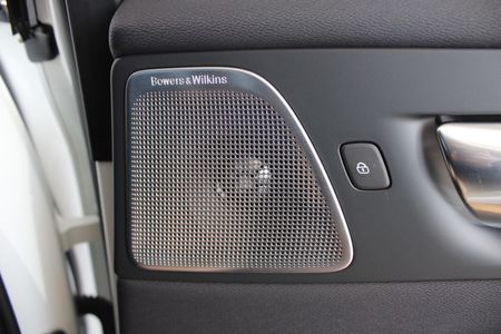 2022-Volvo-XC60-T8-Twin-Engine-Inscription-AWD_14