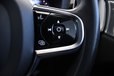2022-Volvo-XC60-T8-Twin-Engine-Inscription-AWD_23