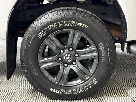 2023-Toyota-Hilux-24-GD-6-Raised-Body-Raider-Auto-Double-Cab_7