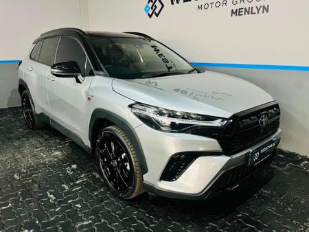 2025-Toyota-Corolla-Cross-18-GR-S-Hybrid_0