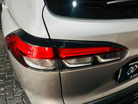 2025-Toyota-Corolla-Cross-18-GR-S-Hybrid_6