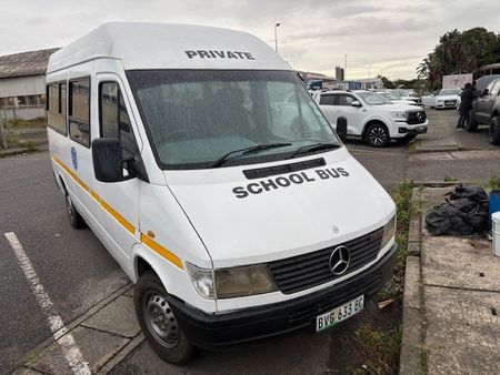 2003-Mercedes-Benz-Sprinter-DIESEL-16-SEATER-313-CDi-MANUAL_9