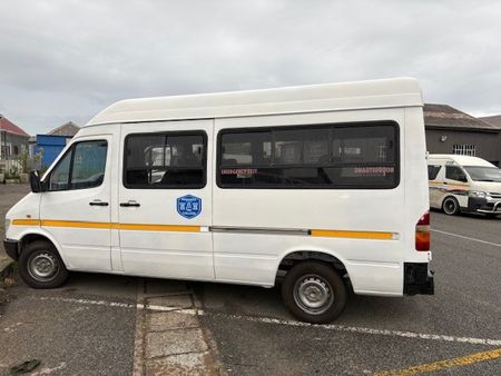 2003-Mercedes-Benz-Sprinter-DIESEL-16-SEATER-313-CDi-MANUAL_6