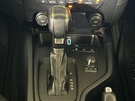 2022-Ford-Ranger-20D-XLT-4x4-Double-Cab_10