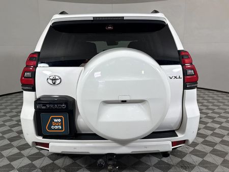 2021-Toyota-Land-Cruiser-Prado-28-GD-VX-L-Auto_18