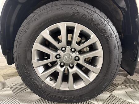 2021-Toyota-Land-Cruiser-Prado-28-GD-VX-L-Auto_5