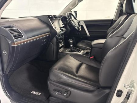 2021-Toyota-Land-Cruiser-Prado-28-GD-VX-L-Auto_8