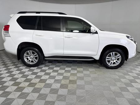 2013-Toyota-Land-Cruiser-Prado-30-TDI-VX-Auto_16
