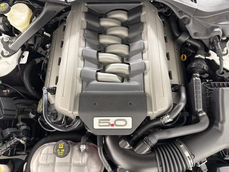 2018-Ford-Mustang-50-GT-Auto_9