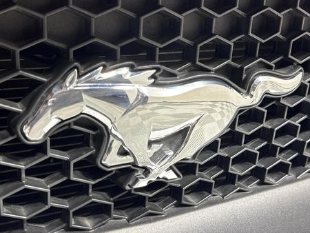 2018-Ford-Mustang-50-GT-Auto_8