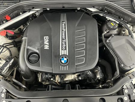 2014-BMW-X3-xDrive30d-Exclusive-Auto_13