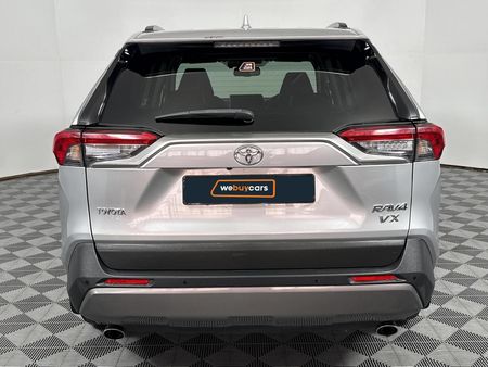 2019-Toyota-RAV4-20-VX-Auto_18