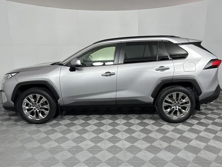 2019-Toyota-RAV4-20-VX-Auto_19