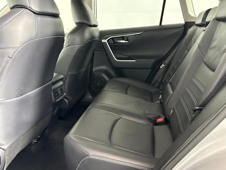 2019-Toyota-RAV4-20-VX-Auto_3