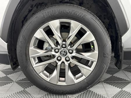 2019-Toyota-RAV4-20-VX-Auto_4