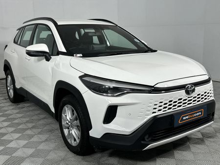 2025-Toyota-Corolla-Cross-18-XS_16