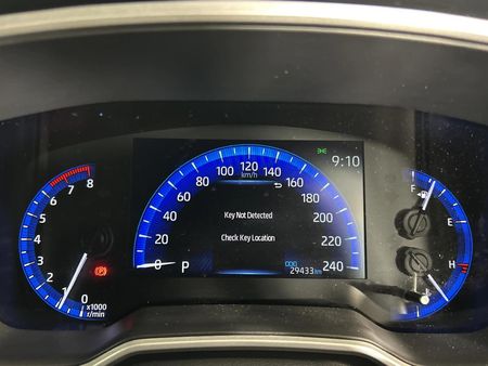 2025-Toyota-Corolla-Cross-18-XS_2
