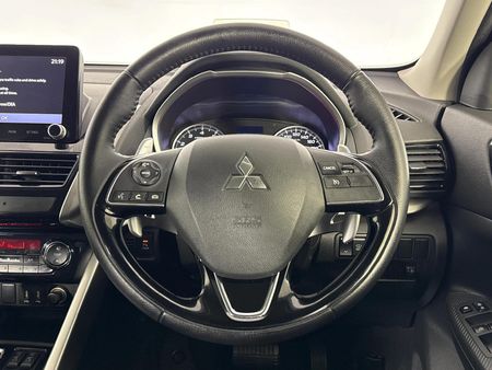2022-Mitsubishi-Eclipse-Cross-15T-GLS-Auto_12