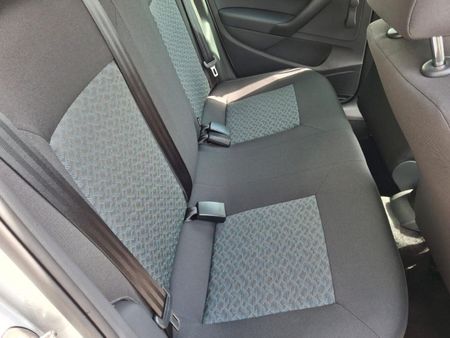 2026-Volkswagen-Polo-Vivo-16-Life_9