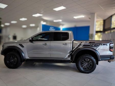 2023-Ford-Ranger-30-V6-Bi-Turbo-Ecoboost-Raptor-4x4-Auto_3