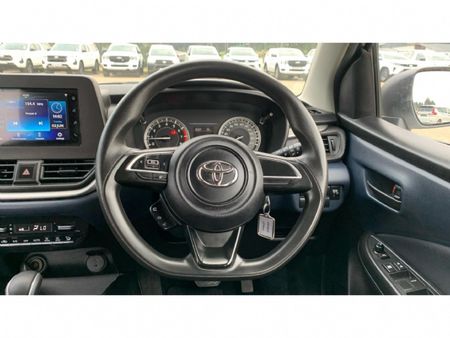 2024-Toyota-Starlet-15-XS-Auto_18