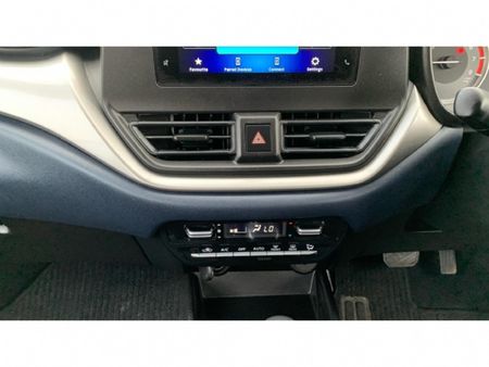 2024-Toyota-Starlet-15-XS-Auto_19