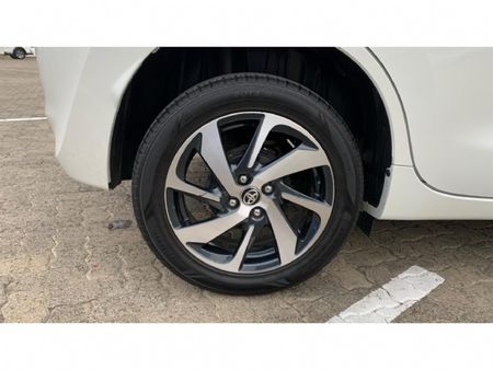 2024-Toyota-Starlet-15-XS-Auto_21