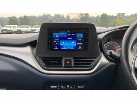 2024-Toyota-Starlet-15-XS-Auto_23