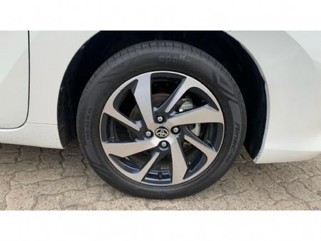 2024-Toyota-Starlet-15-XS-Auto_7