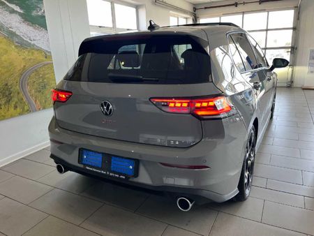 2026-Volkswagen-Golf-8-GTI-20-TSI-DSG_3