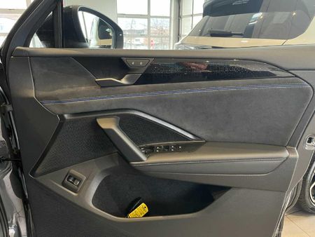 2026-Volkswagen-Tiguan-14TSI-R-Line_19