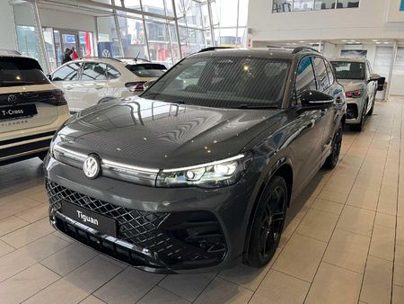 2026-Volkswagen-Tiguan-14TSI-R-Line_4