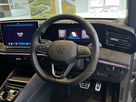 2026-Volkswagen-Tiguan-14TSI-R-Line_6
