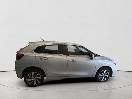 2025-Toyota-Starlet-15-XR_3