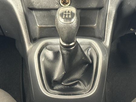 2018-Hyundai-Grand-i10-10-Motion_10