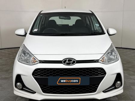 2018-Hyundai-Grand-i10-10-Motion_15