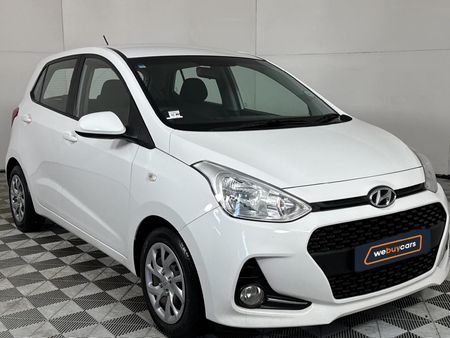 2018-Hyundai-Grand-i10-10-Motion_16