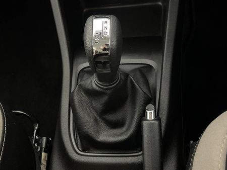 2021-Renault-Triber-10-Intens-Auto_10