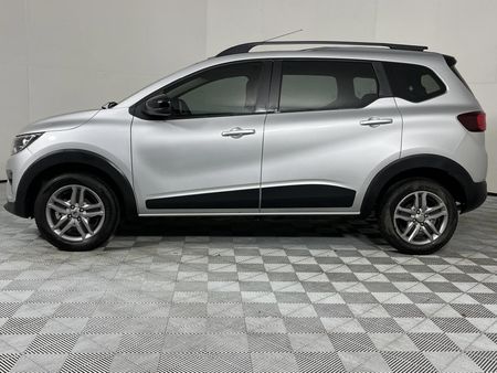 2021-Renault-Triber-10-Intens-Auto_19
