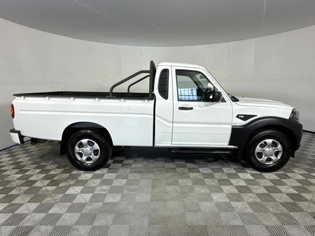 2024-Mahindra-Pik-Up-22-mHawk-S4-Single-Cab_10