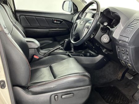 2015-Toyota-Fortuner-30-D-4D-4x4-Auto_9