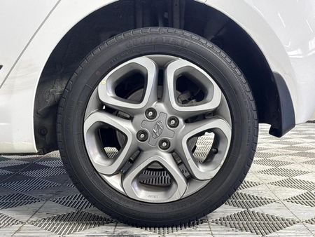2020-Hyundai-i20-14-Fluid_6