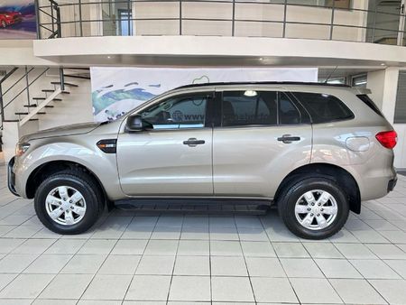 2017-Ford-Everest-22-TDCi-XLS-Auto_12