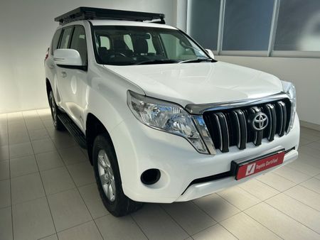 2014-Toyota-Land-Cruiser-Prado-30-TDI-TX-Auto_1