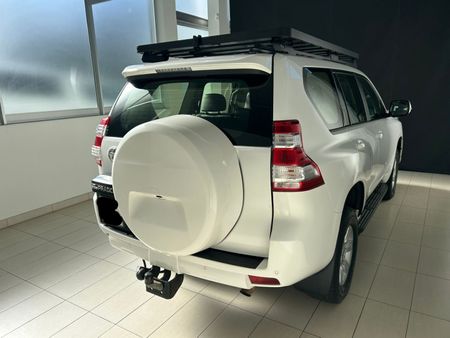 2014-Toyota-Land-Cruiser-Prado-30-TDI-TX-Auto_4